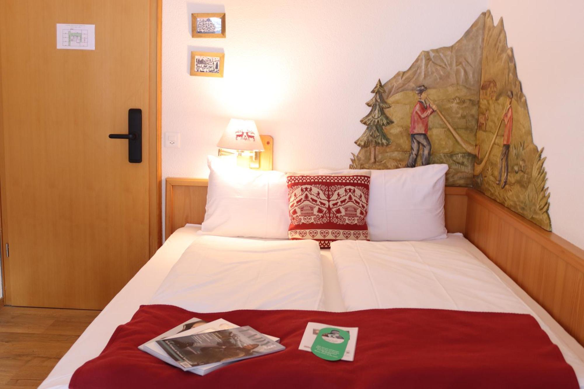 Grichting Hotel & Serviced Apartments Leukerbad Ngoại thất bức ảnh