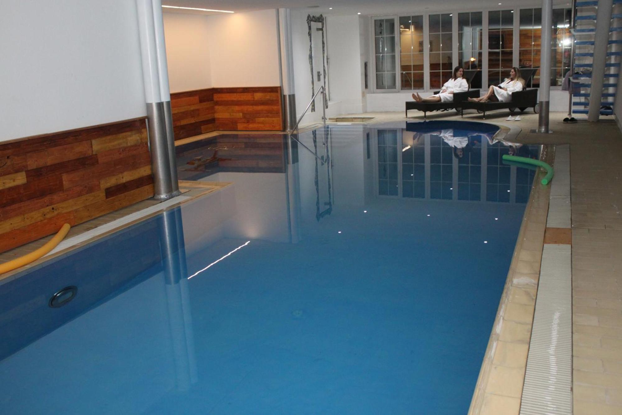 Grichting Hotel & Serviced Apartments Leukerbad Ngoại thất bức ảnh